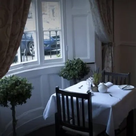 The Castle House Couette-café