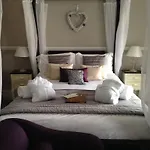 Bed & Breakfast The Castle House