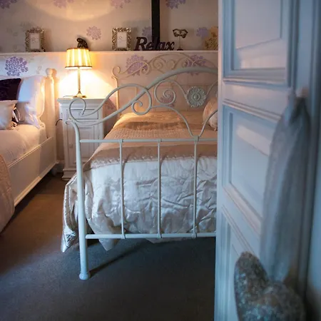The Castle House Bed & Breakfast