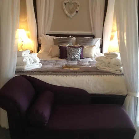 Oda ve Kahvaltı The Castle House 4*